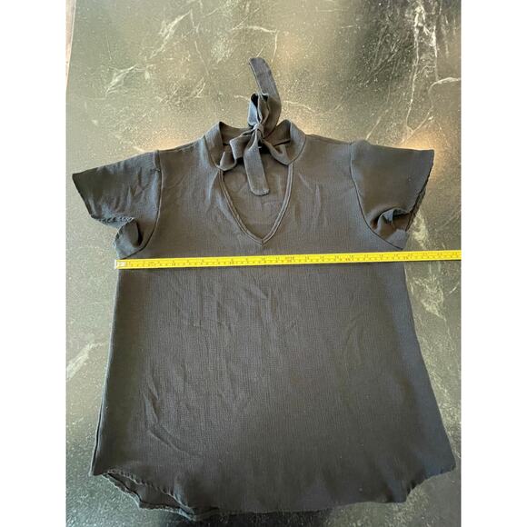 Papaya Black short flutter sleeve blouse with v neck and tie Large - Picture 6 of 6